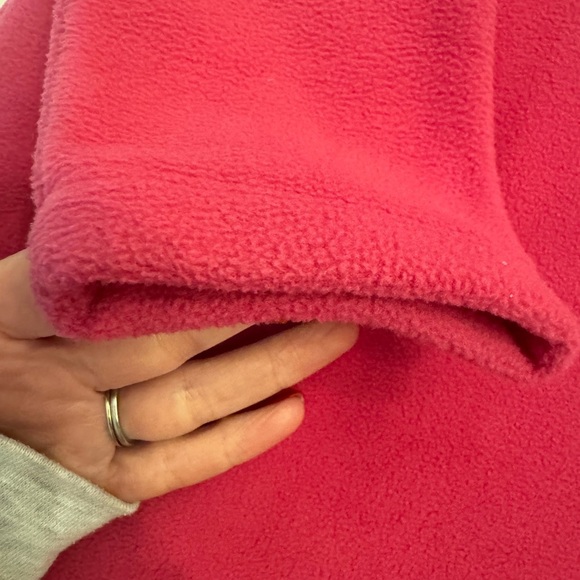 EUC! Nantucket Fleece Tunic with Cowl Neck in Berry, sz L - Picture 5 of 10